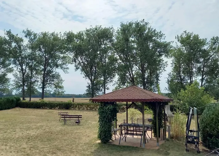 Alte Schule Qualzow Διαμέρισμα *